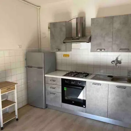A Monfalcone, Con Parcheggio Gratuito Appartamento Monfalcone